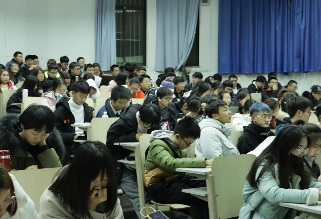 伟德BETVLCTOR1946官网