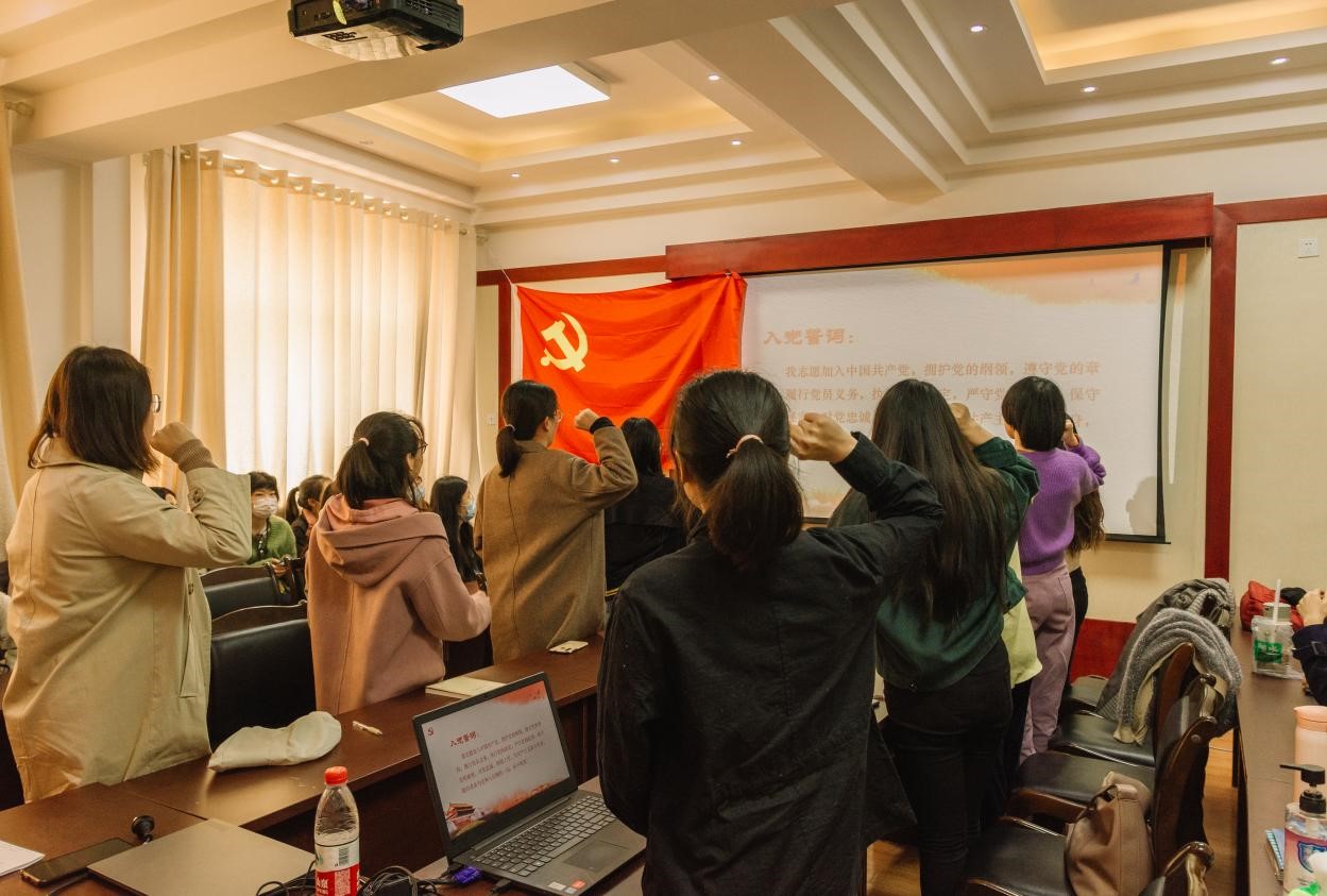 伟德BETVLCTOR1946官网
