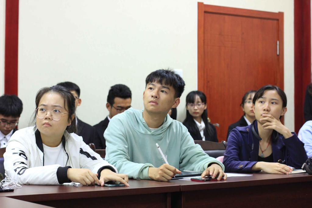 伟德BETVLCTOR1946官网
