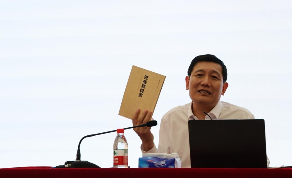 伟德BETVLCTOR1946官网